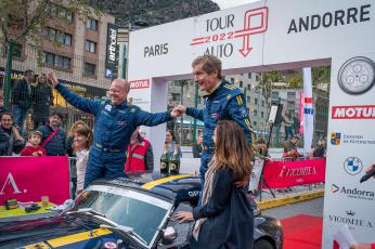 Thierry Boutsen – Hervé Ordioni (Shelby Cobra 280). Tour Auto 2022, ganadores (Foto: Josep Maria Montaner)